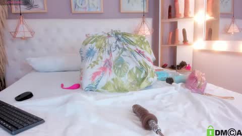 Snapshot of vannia_smith_ chatting on 28, 2, 2025 vannia smith online show from 28, 2, 2025