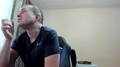 vano_822 online show from 17, 12, 2025