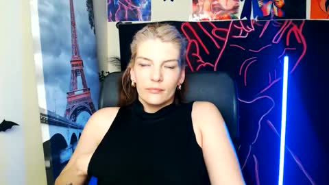 Vanessa online show from 27, 5, 2026