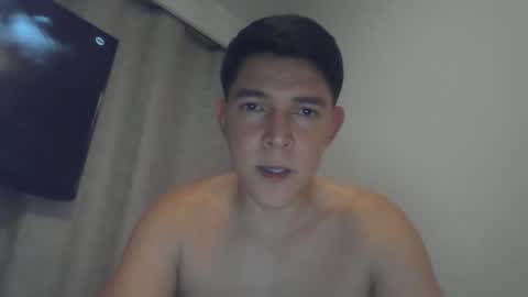 Snapshot of vanu_mansex chatting on 6, 1, 2026 Victor online show from 6, 1, 2026