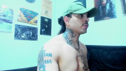 Snapshot of vanvelckan_ chatting on 2, 6, 2026 vanvelckan_ online show from 2, 6, 2026