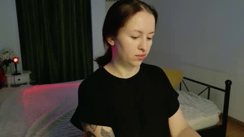 Snapshot of vaolietkat chatting on 9, 6, 2026 vaolietkat online show from 9, 6, 2026