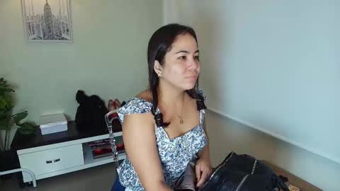 Victoria online show from 10, 9, 2025