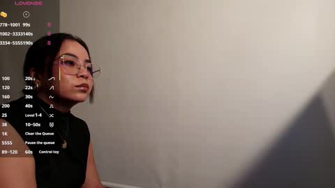 Victoria online show from 17, 9, 2025