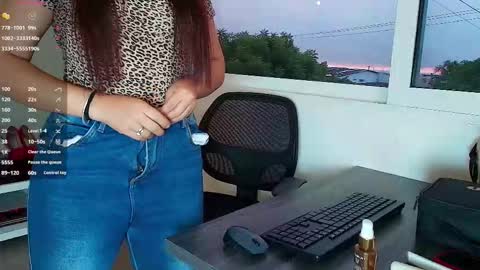 Victoria online show from 7, 10, 2025