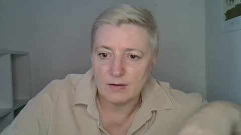 vea_motty online show from 5, 3, 2026