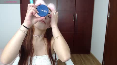 Snapshot of vecandy chatting on 18, 7, 2026 Candy online show from 18, 7, 2026