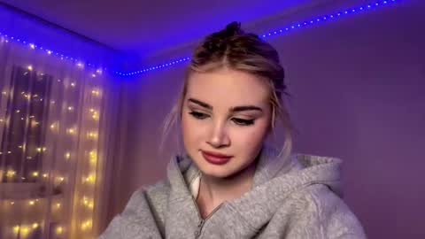 Snapshot of vedalipscomb chatting on 3, 2, 2026 Monika online show from 3, 2, 2026