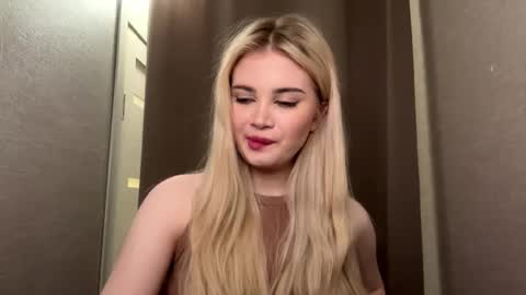 Snapshot of vedalipscomb chatting on 10, 2, 2026 Monika online show from 10, 2, 2026