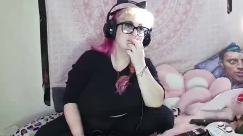 Veronica Lehane online show from 6, 12, 2024