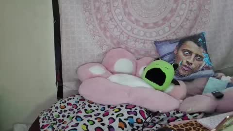 Veronica Lehane online show from 31, 12, 2024