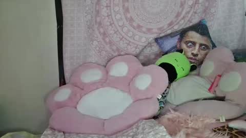 Veronica Lehane online show from 6, 1, 2025