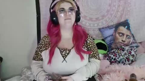 Veronica Lehane online show from 16, 1, 2025