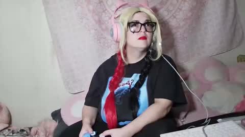 Veronica Lehane online show from 15, 10, 2025