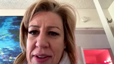 Snapshot of vegas_danielle chatting on 8, 3, 2026 Vegas Dani online show from 8, 3, 2026