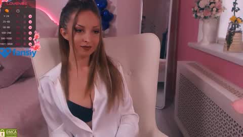 Snapshot of velerycute chatting on 17, 11, 2025 Velery online show from 17, 11, 2025