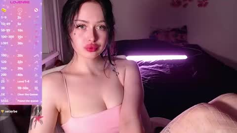 Snapshot of veloravexis chatting on 12, 7, 2026 Velora online show from 12, 7, 2026