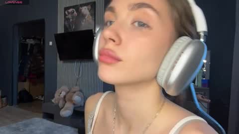 Nia online show from 1, 4, 2026