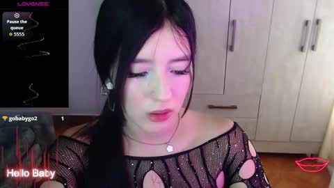 Snapshot of velvet_28_ chatting on 4, 12, 2025 velvet_28_ online show from 4, 12, 2025