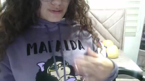 velvet_moon_v online show from 7, 1, 2026