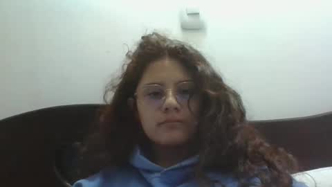 Snapshot of velvet_moon_v chatting on 22, 4, 2026 velvet_moon_v online show from 22, 4, 2026