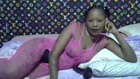 Snapshot of velvet_temptress chatting on 3, 2, 2026 velvet online show from 3, 2, 2026