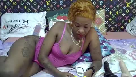 Snapshot of velvet_temptress chatting on 19, 2, 2026 velvet online show from 19, 2, 2026