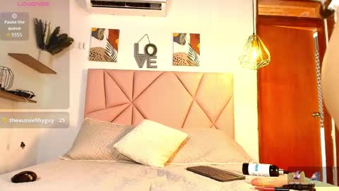 Velvet Nami online show from 18, 2, 2026