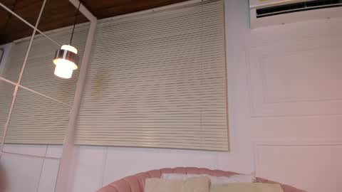 Velvet Nami online show from 4, 4, 2026