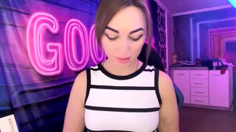 MERYEM online show from 22, 2, 2026