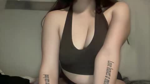 velvetvixen124 online show from 6, 5, 2026