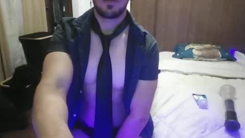 Snapshot of venezuelan420 chatting on 15, 10, 2025 venezuelan420 online show from 15, 10, 2025