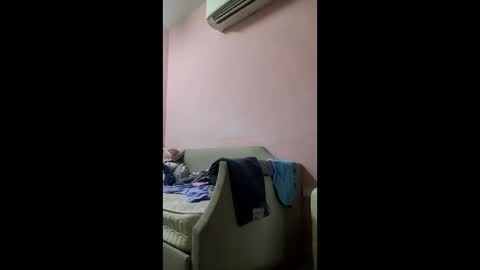 Snapshot of venjo202673 chatting on 15, 5, 2026 venjo202673 online show from 15, 5, 2026
