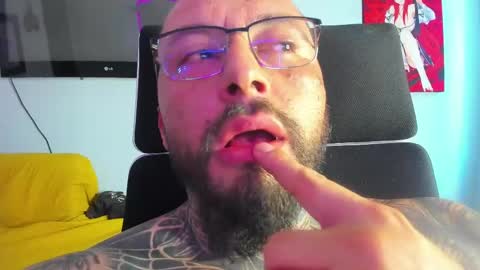 Snapshot of venomheat chatting on 20, 5, 2026 VENOMHEAT online show from 20, 5, 2026