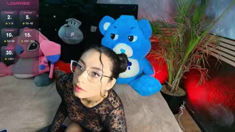 Snapshot of venus_26_ chatting on 2, 2, 2026 eva online show from 2, 2, 2026