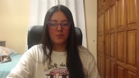 Snapshot of venus_cat_ chatting on 25, 7, 2026 Venus online show from 25, 7, 2026