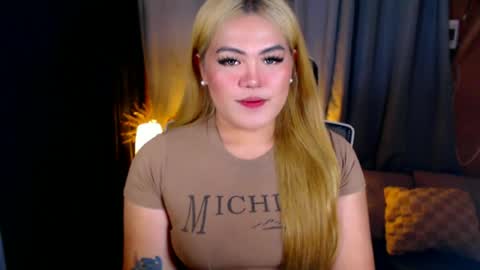 Snapshot of venus_colly chatting on 6, 7, 2026 I am Colly Your mystery girl online show from 6, 7, 2026