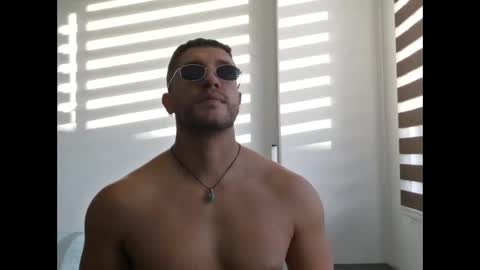 Snapshot of venus_griego chatting on 25, 11, 2025 venus_griego online show from 25, 11, 2025