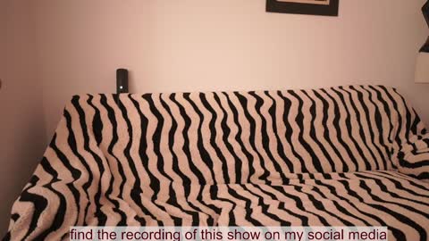 Bella online show from 10, 1, 2026