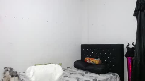 Snapshot of venus_menoza chatting on 10, 2, 2025 venus_menoza online show from 10, 2, 2025