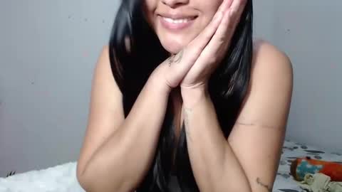 Snapshot of venus_menoza chatting on 5, 3, 2025 venus_menoza online show from 5, 3, 2025