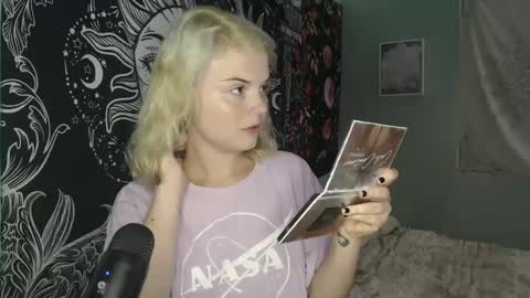 Miss Venus online show from 3, 10, 2025