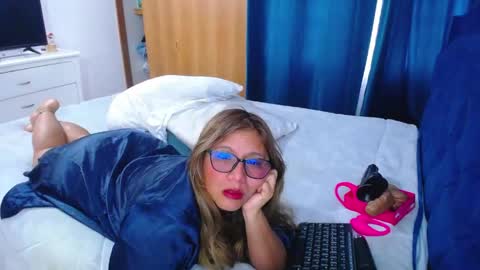 venushot1xx online show from 29, 5, 2026