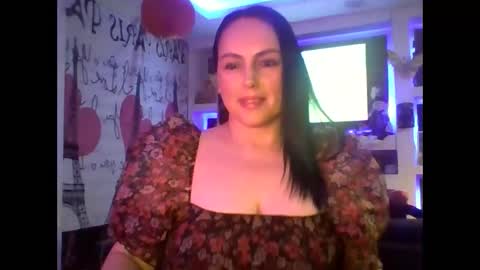 VENUSINA07 online show from 12, 10, 2025