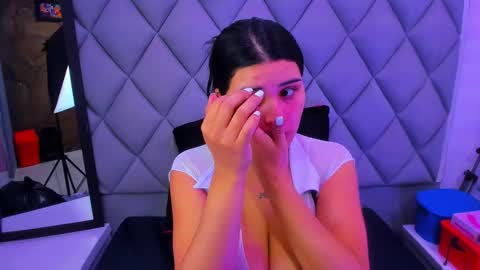 Venusowen  online show from 17, 12, 2025