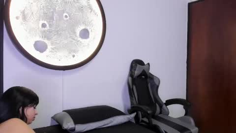 venuss09 online show from 7, 10, 2025