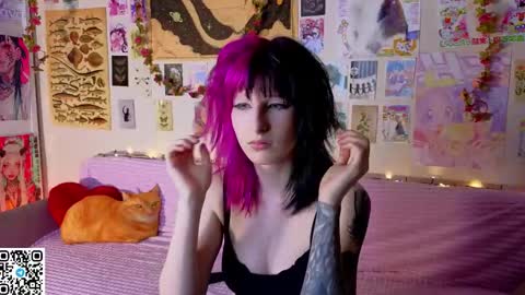 Snapshot of veolatownson chatting on 21, 5, 2026 Erica online show from 21, 5, 2026