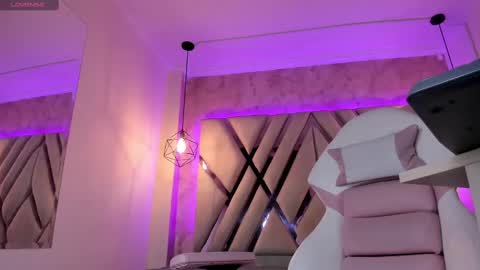 Domelipa  online show from 10, 2, 2025