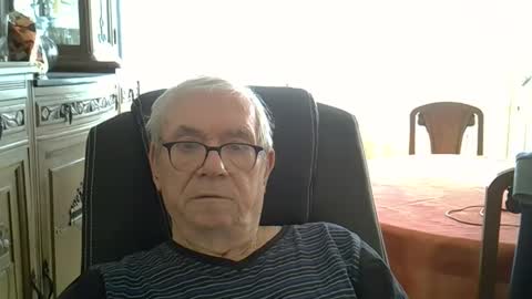 Snapshot of vergne50 chatting on 8, 4, 2026 vergne50 online show from 8, 4, 2026