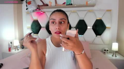 Vero xxx online show from 14, 10, 2025